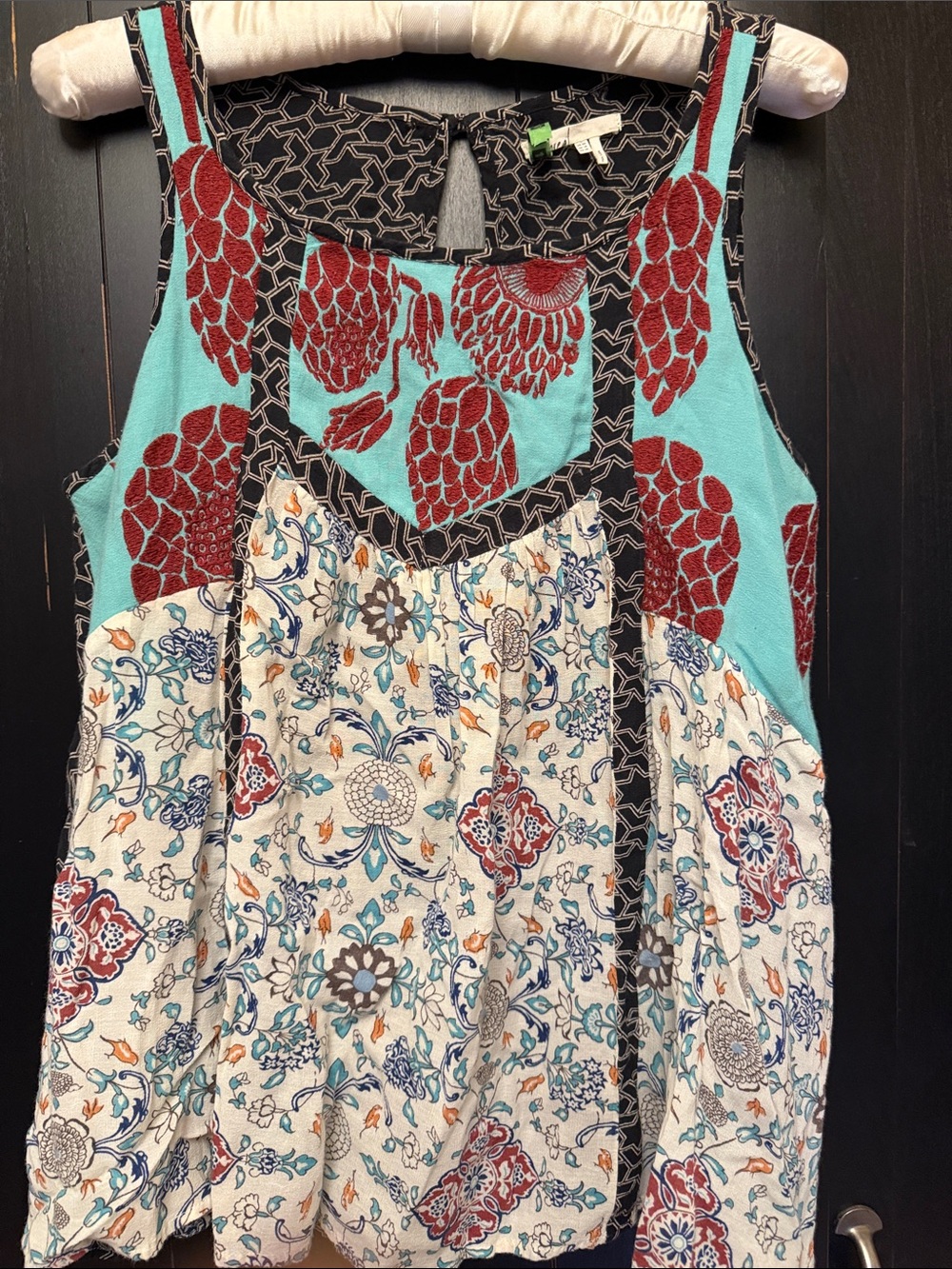 Floreat Turquoise Tank with Red Floral & Cream Mosaic Panels